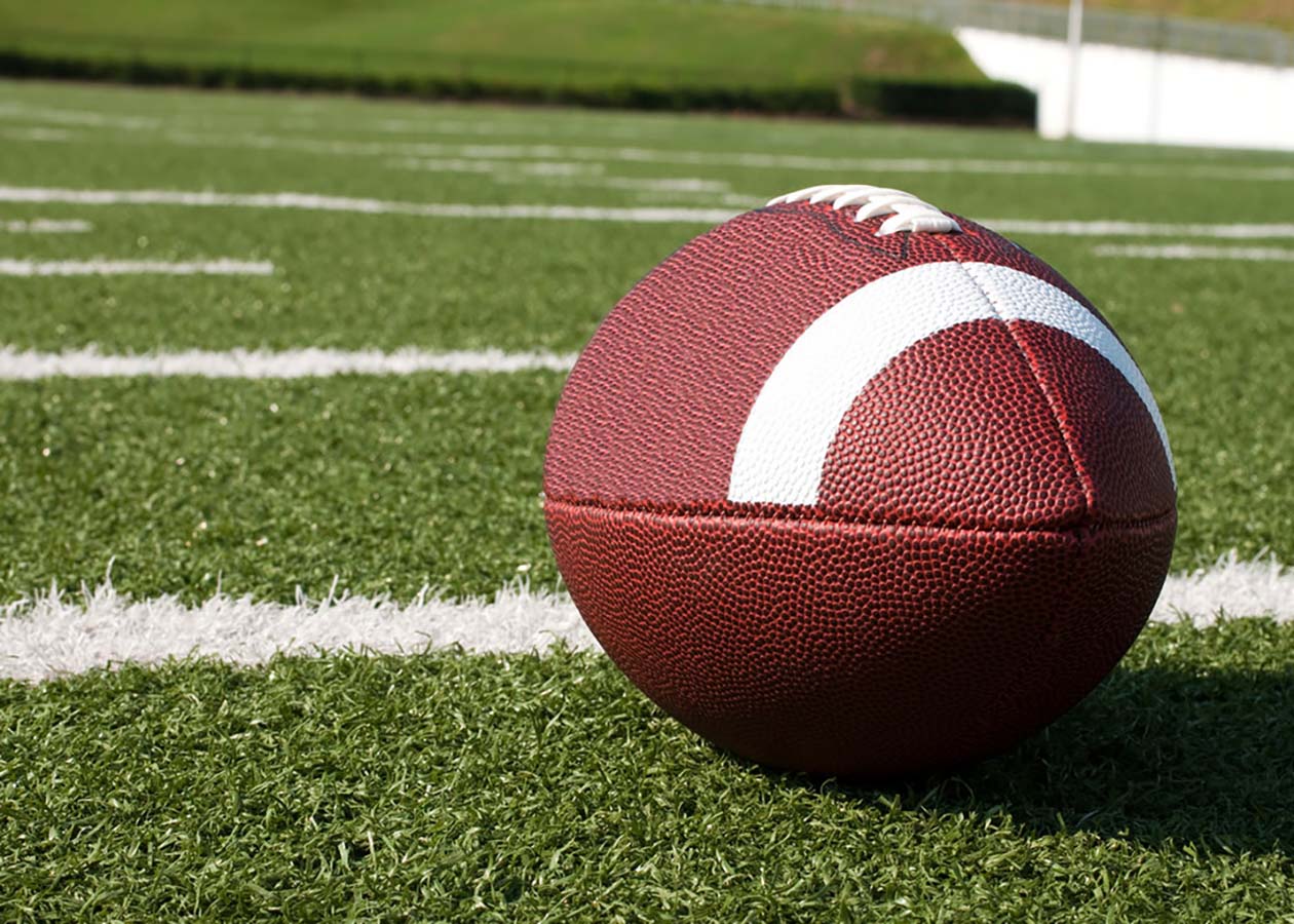 What Just Happened? Online Play-by-Play and the Football Fan Experience
