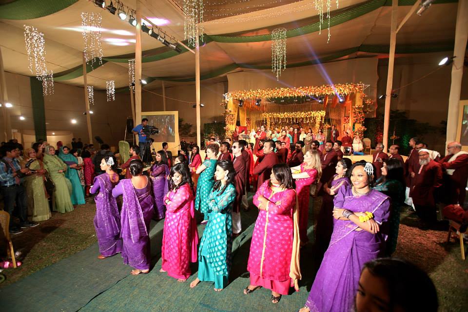 MeetEchoUsers-LauraM-flashmob.jpg